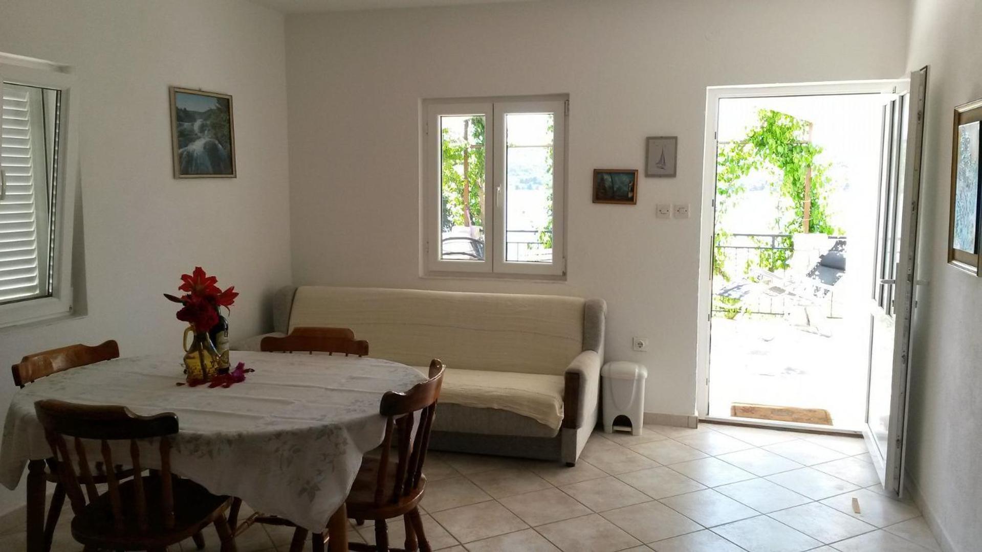 Apartments Janja - Terrace Sea View Nečujam エクステリア 写真